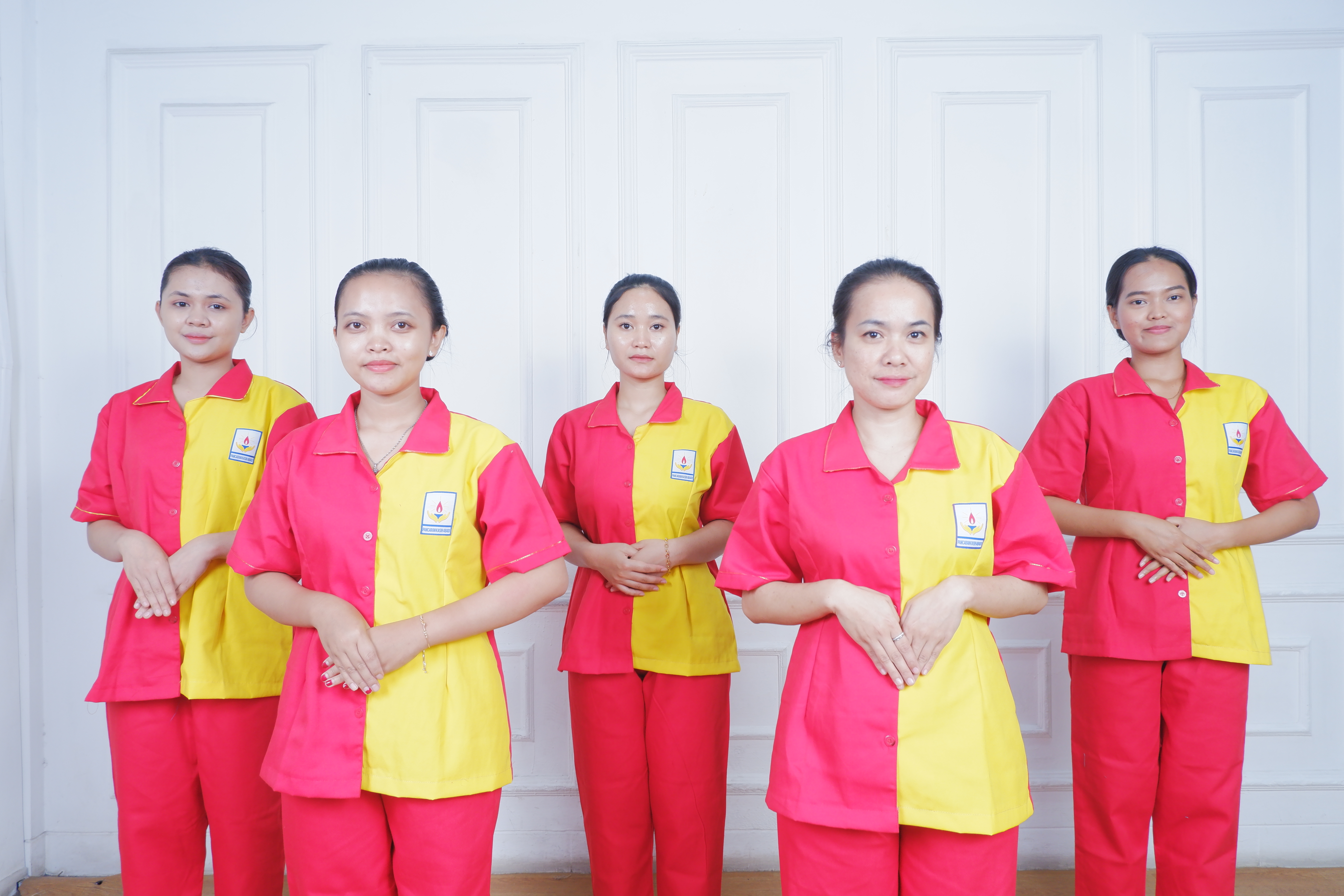 Pancaran Kasih Abadi - Perawat Lansia